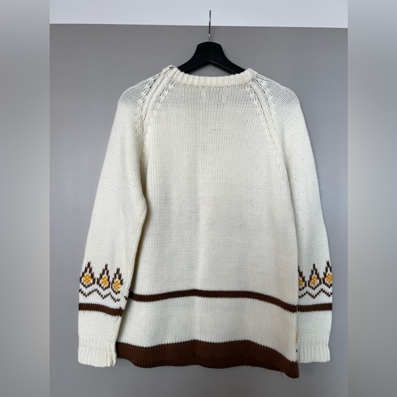 Vintage Knit Sweater - Picture 2 of 4